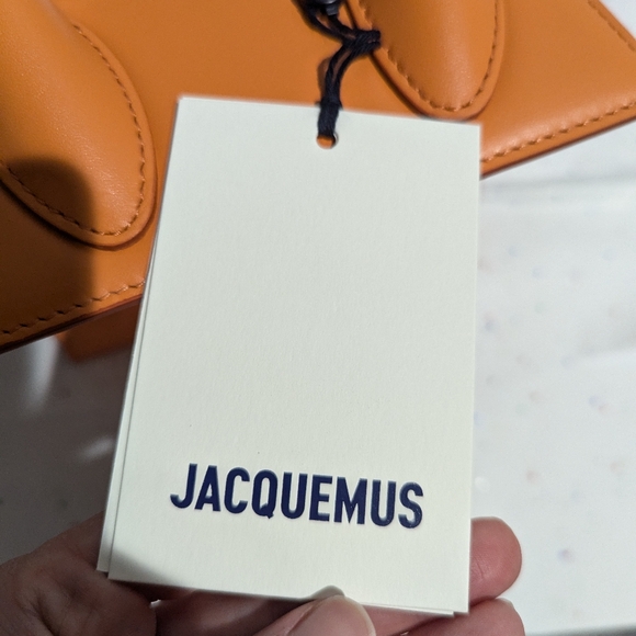 Jacquemus Le Chiquito Moyen Bag - Picture 3 of 16